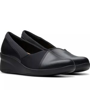 NWB Clarks Suttyn Leather Walk Round Slip-On Shoe Wedges Untimate Comfort 12M